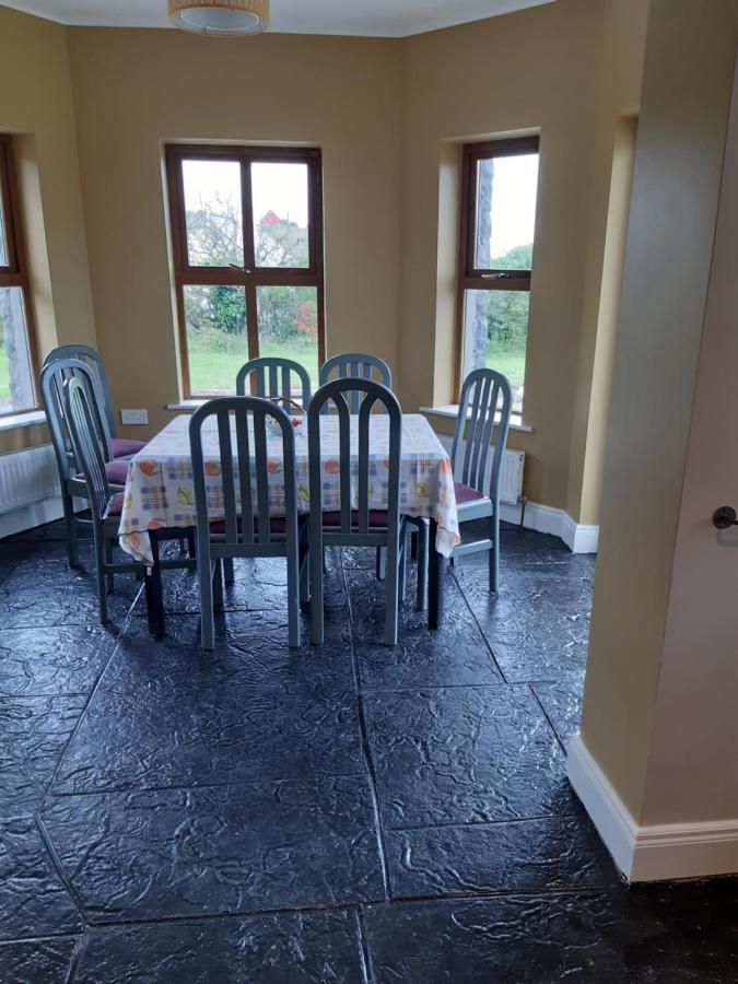 Shannon'S House Doolin Luaran gambar